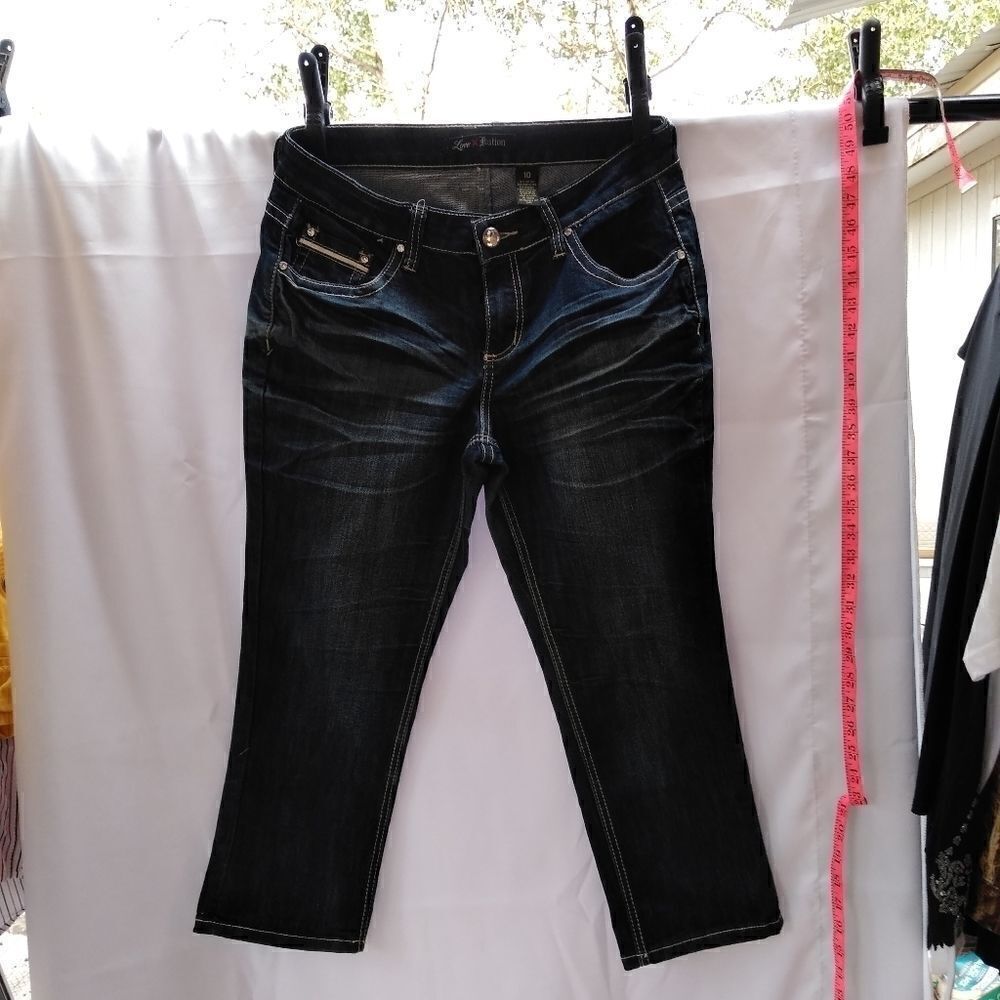 Love Nation Capri pants